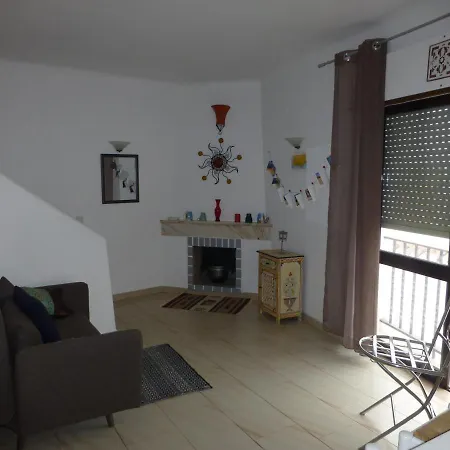 Algarve, Cozy T1 Plus 1 Apartment In Lagoa Center لاغوا