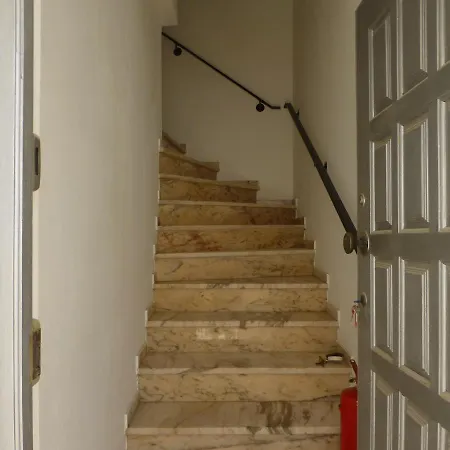 Algarve, Cozy T1 Plus 1 Apartment In Lagoa Center لاغوا
